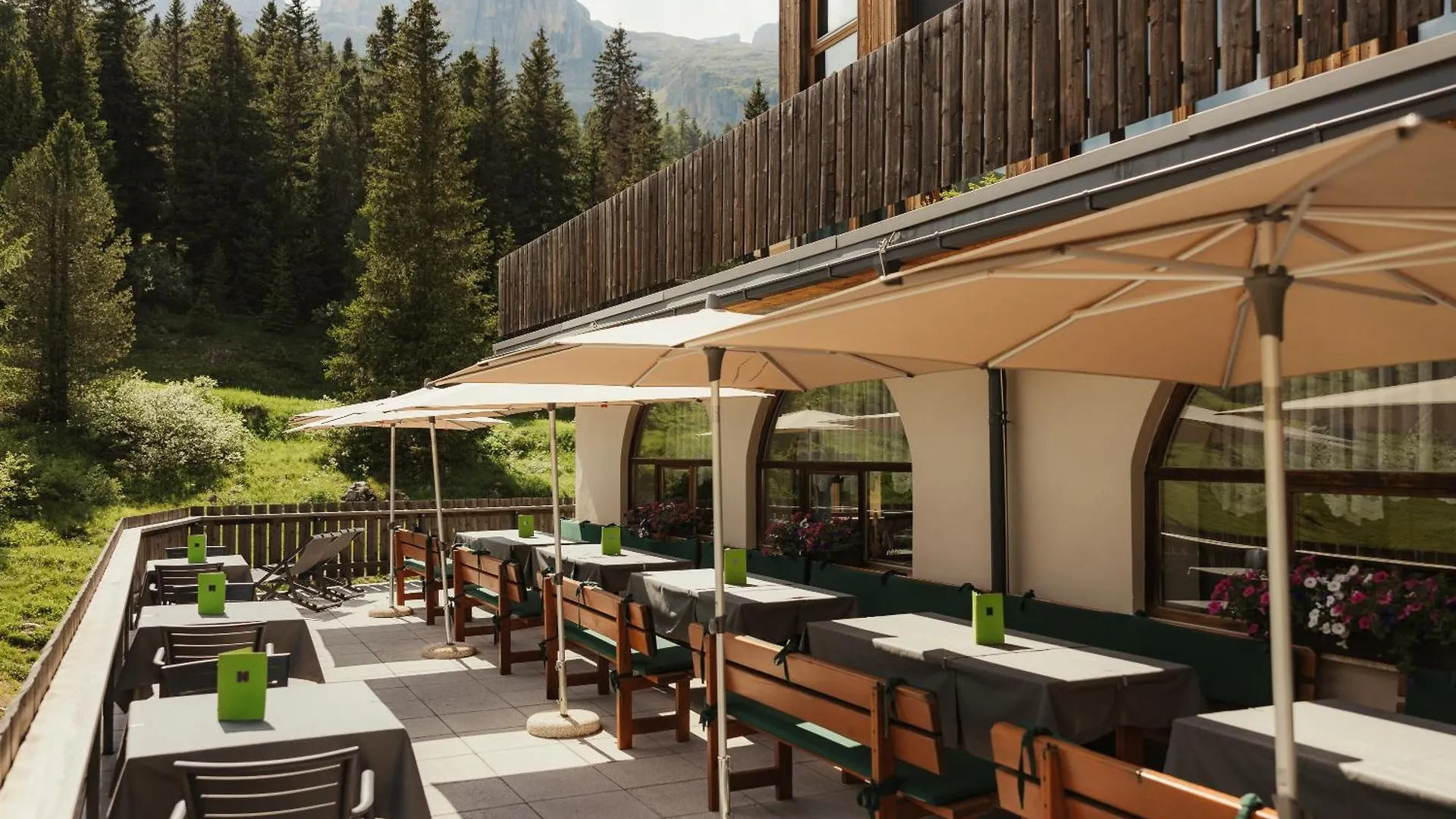 Hotel Boe Sport And Nature أرابّا 3*,